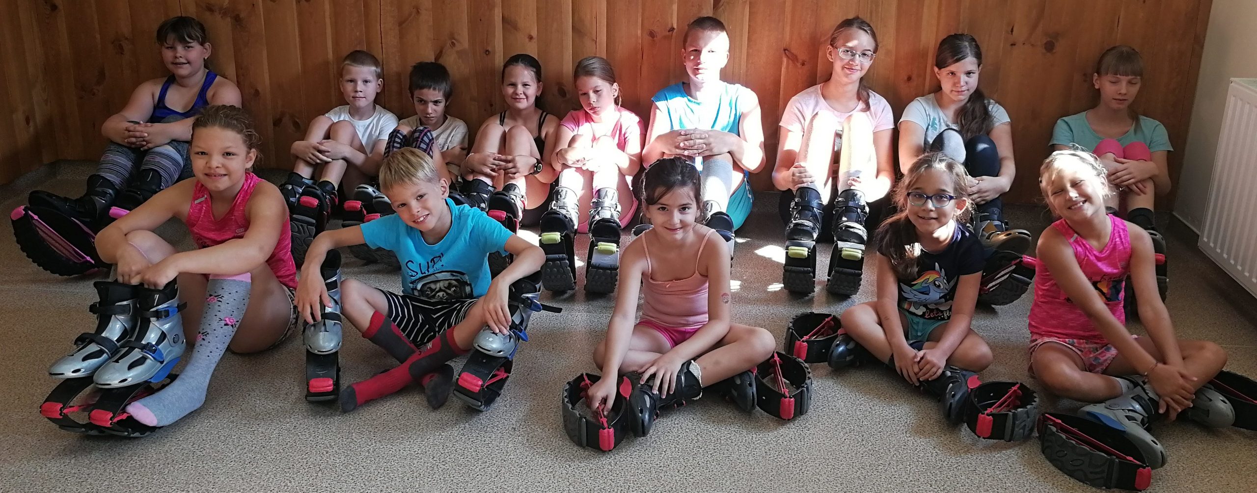 csoportkép kangoo tábor